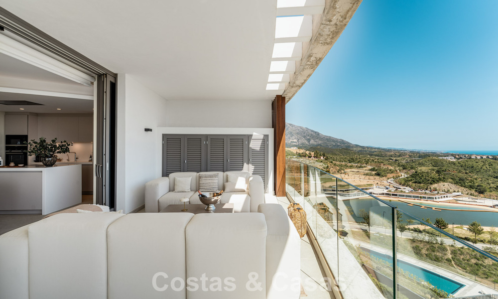 Ático de lujo luminoso y contemporáneo en venta con vistas al mar en las colinas de La Quinta Resort en Marbella - Benahavís 797707