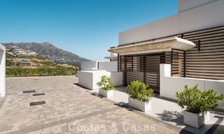 Ático de lujo luminoso y contemporáneo en venta con vistas al mar en las colinas de La Quinta Resort en Marbella - Benahavís 797720 