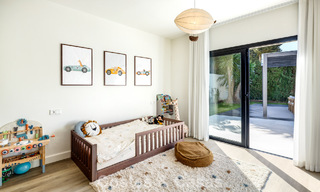 Villa contemporánea de estilo mediterráneo en venta a poca distancia de la playa y de los servicios de San Pedro, Marbella 797876 