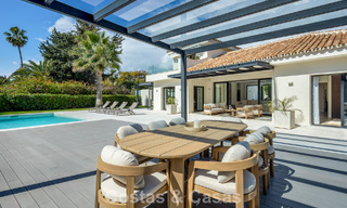 Villa contemporánea de estilo mediterráneo en venta a poca distancia de la playa y de los servicios de San Pedro, Marbella 797896 