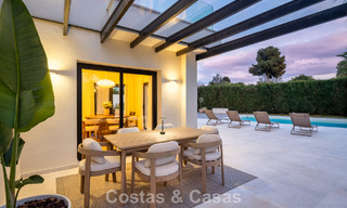 Villa contemporánea de estilo mediterráneo en venta a poca distancia de la playa y de los servicios de San Pedro, Marbella 797906 