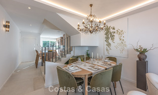 Adosado renovado moderno en venta, en Aloha rodeado de campos de golf en Nueva Andalucía, Marbella 797924 