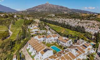 Adosado renovado moderno en venta, en Aloha rodeado de campos de golf en Nueva Andalucía, Marbella 797928 