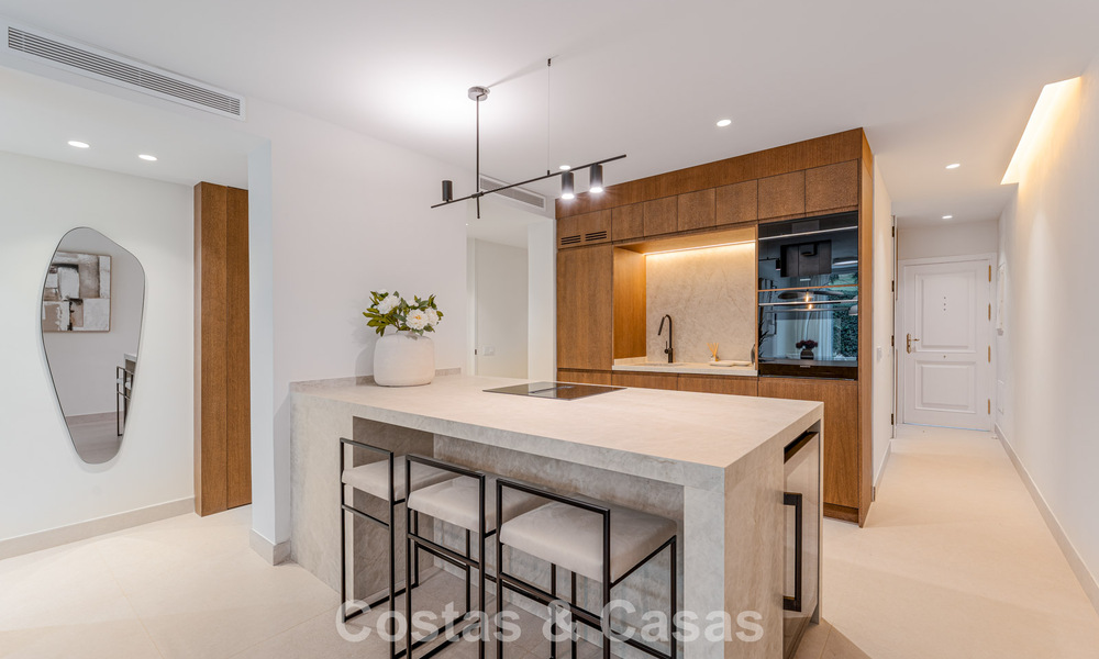 Elegante apartamento en planta baja reformado en venta en un prestigioso campo de golf en La Quinta, Benahavís - Marbella 797943