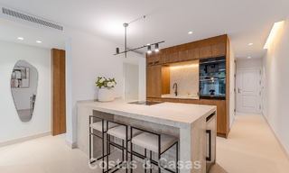 Elegante apartamento en planta baja reformado en venta en un prestigioso campo de golf en La Quinta, Benahavís - Marbella 797943 