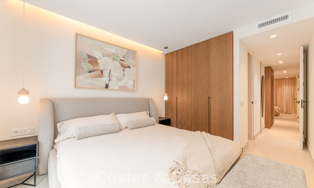 Elegante apartamento en planta baja reformado en venta en un prestigioso campo de golf en La Quinta, Benahavís - Marbella 797953