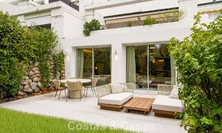 Elegante apartamento en planta baja reformado en venta en un prestigioso campo de golf en La Quinta, Benahavís - Marbella 797962 
