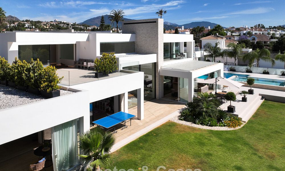 Impresionante mansión moderna con casa de invitados en venta en la New Golden Mile entre Marbella y Estepona 797996