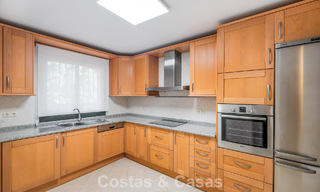 Amplio apartamento de lujo listo para entrar a vivir con vistas al mar en venta en Marbella - Benahavís 798157 