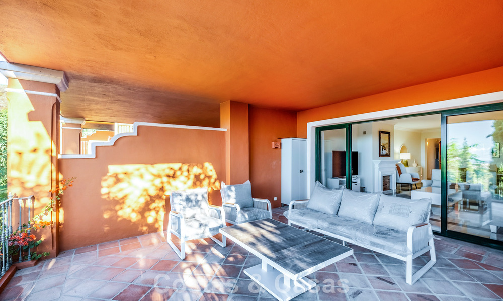 Amplio apartamento de lujo listo para entrar a vivir con vistas al mar en venta en Marbella - Benahavís 798168