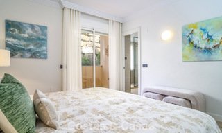 Amplio apartamento moderno de 4 dormitorios con vistas al mar en venta en Nueva Andalucía, Marbella 798235 