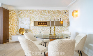 Amplio apartamento moderno de 4 dormitorios con vistas al mar en venta en Nueva Andalucía, Marbella 798264 