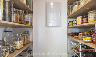 Encantadora villa rústica con confort moderno en venta en Guadalmina Alta, Marbella 798275 