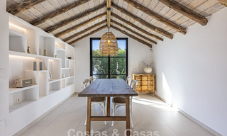 Encantadora villa rústica con confort moderno en venta en Guadalmina Alta, Marbella 798277 