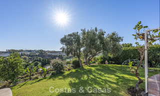 Encantadora villa rústica con confort moderno en venta en Guadalmina Alta, Marbella 798278 