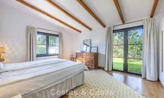 Encantadora villa rústica con confort moderno en venta en Guadalmina Alta, Marbella 798281 
