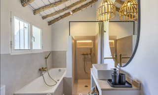 Encantadora villa rústica con confort moderno en venta en Guadalmina Alta, Marbella 798285 