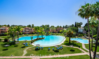 Ático elegante con amplia terraza en venta cerca de Guadalmina Baja, Marbella - Estepona 798308 