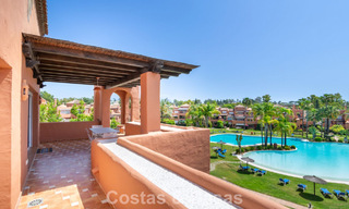 Ático elegante con amplia terraza en venta cerca de Guadalmina Baja, Marbella - Estepona 798309 