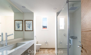Ático elegante con amplia terraza en venta cerca de Guadalmina Baja, Marbella - Estepona 798311 