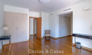 Ático elegante con amplia terraza en venta cerca de Guadalmina Baja, Marbella - Estepona 798313 