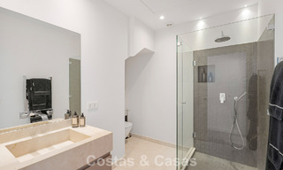 Lujoso apartamento dúplex con 4 dormitorios en venta en un complejo residencial en Nueva Andalucía, Marbella 798405 