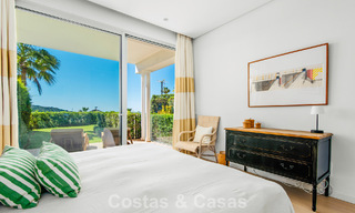 Apartamento dúplex de lujo con amplio jardín y vistas al mar en venta en Marbella - Benahavís 798352 