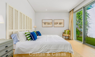 Apartamento dúplex de lujo con amplio jardín y vistas al mar en venta en Marbella - Benahavís 798362 