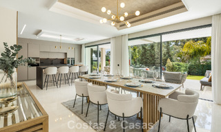 Villa de diseño avanzada en venta a pocos pasos del campo de golf, en el corazón de Nueva Andalucía, Marbella 798446 
