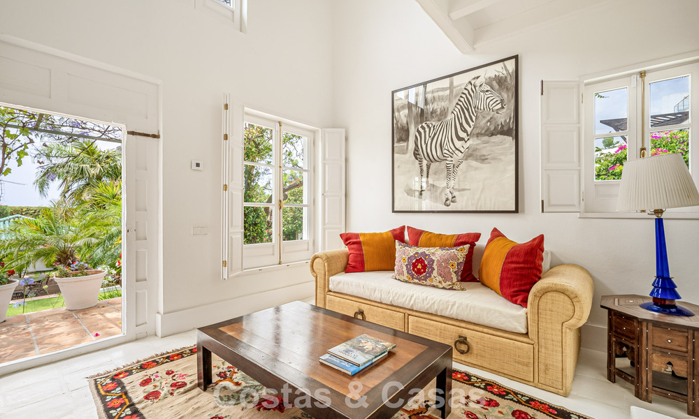 Majestuosa villa de lujo con estilo arquitectónico mediterráneo clásico en venta en Sierra Blanca, Marbella 798470