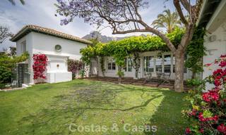Majestuosa villa de lujo con estilo arquitectónico mediterráneo clásico en venta en Sierra Blanca, Marbella 798488 