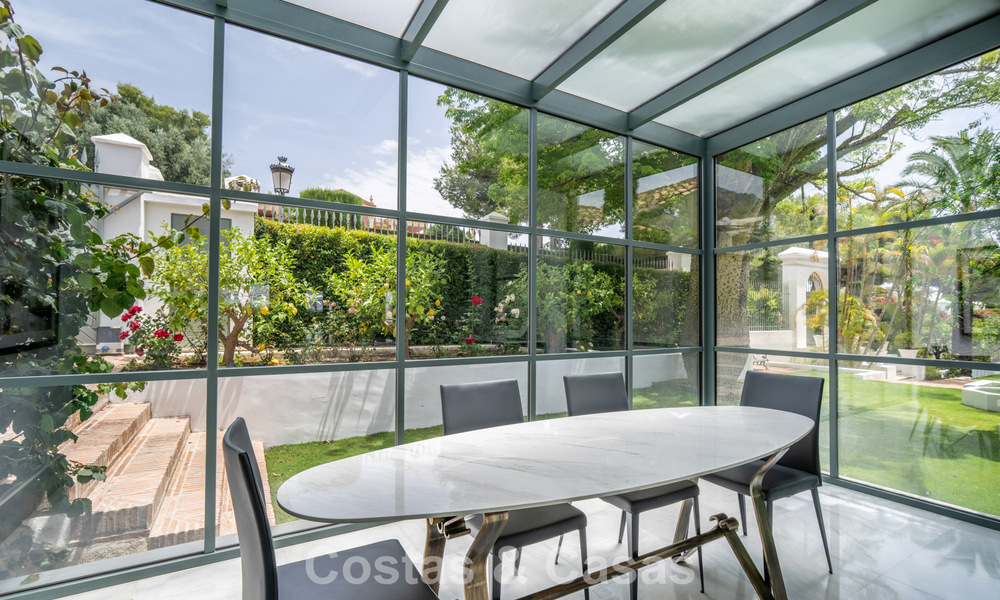 Majestuosa villa de lujo con estilo arquitectónico mediterráneo clásico en venta en Sierra Blanca, Marbella 798494