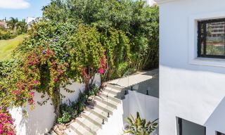 Impresionante villa moderna mediterránea totalmente renovada con vistas al mar en venta en Benahavís - Marbella 798569 