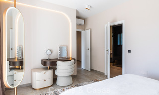 Impresionante villa moderna mediterránea totalmente renovada con vistas al mar en venta en Benahavís - Marbella 798577 