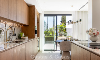 Lujosa casa de diseño con vistas panorámicas al mar en venta en La Quinta, Marbella - Benahavís 798608 