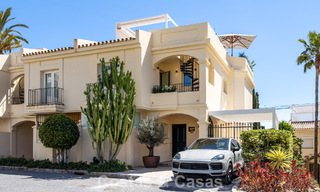 Lujosa casa de diseño con vistas panorámicas al mar en venta en La Quinta, Marbella - Benahavís 798609 