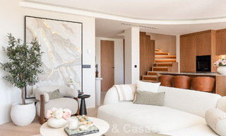 Lujosa casa de diseño con vistas panorámicas al mar en venta en La Quinta, Marbella - Benahavís 798632 