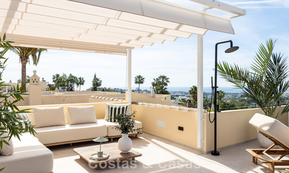 Lujosa casa de diseño con vistas panorámicas al mar en venta en La Quinta, Marbella - Benahavís 798641