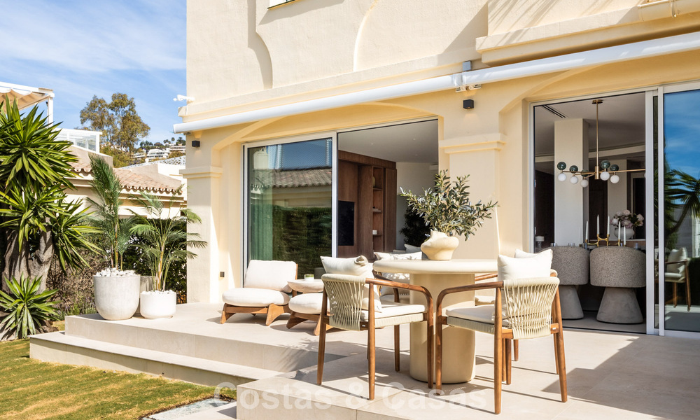 Lujosa casa de diseño con vistas panorámicas al mar en venta en La Quinta, Marbella - Benahavís 798645