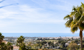 Lujosa casa de diseño con vistas panorámicas al mar en venta en La Quinta, Marbella - Benahavís 798646 