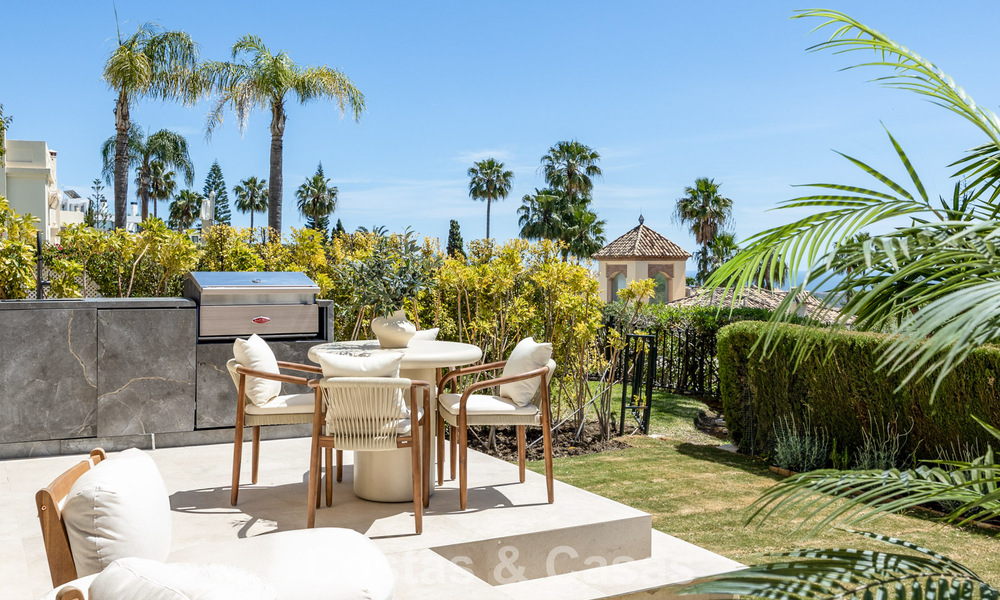 Lujosa casa de diseño con vistas panorámicas al mar en venta en La Quinta, Marbella - Benahavís 798648