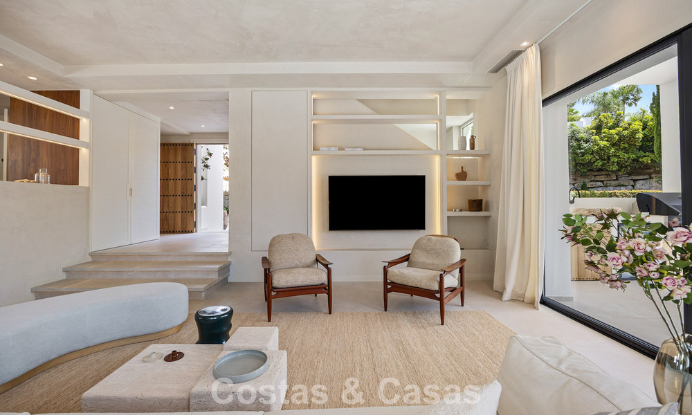 Villa de lujo, lista para entrar a vivir, de estilo contemporáneo mediterráneo en venta en una zona de golf de Marbella - Benahavís 798716