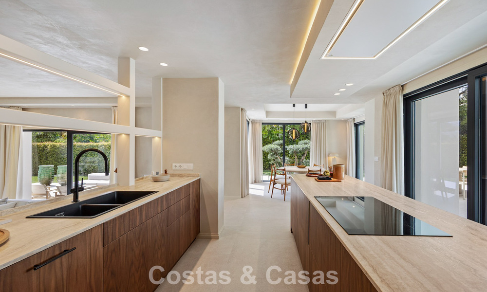 Villa de lujo, lista para entrar a vivir, de estilo contemporáneo mediterráneo en venta en una zona de golf de Marbella - Benahavís 798718