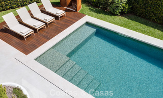 Villa de lujo, lista para entrar a vivir, de estilo contemporáneo mediterráneo en venta en una zona de golf de Marbella - Benahavís 798729 