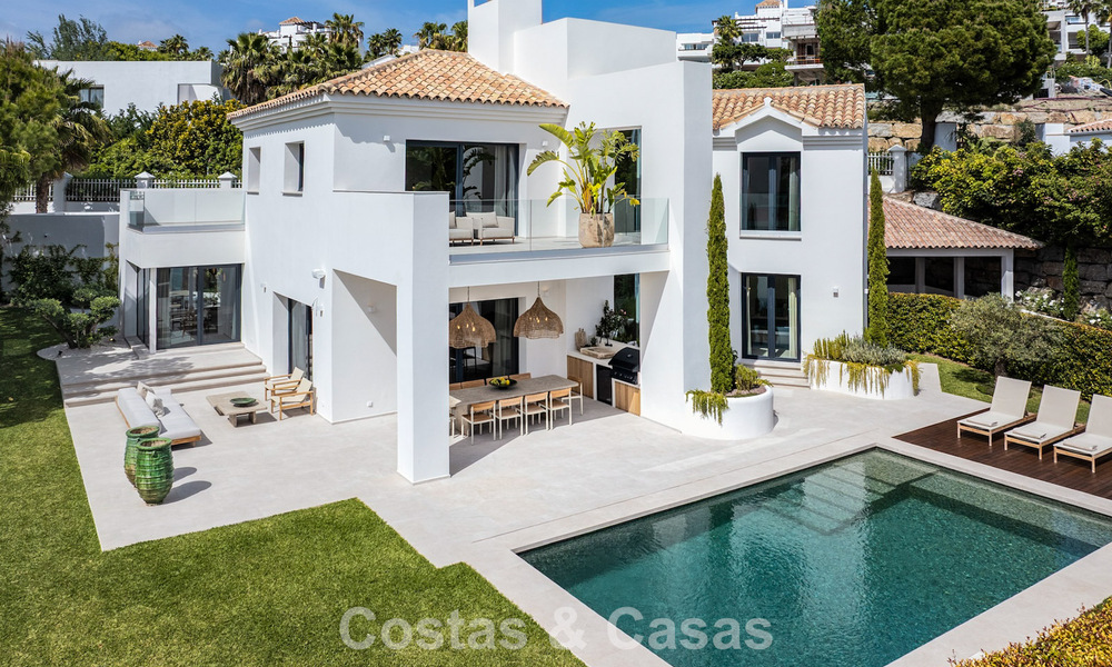 Villa de lujo, lista para entrar a vivir, de estilo contemporáneo mediterráneo en venta en una zona de golf de Marbella - Benahavís 798736