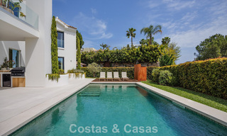 Villa de lujo, lista para entrar a vivir, de estilo contemporáneo mediterráneo en venta en una zona de golf de Marbella - Benahavís 798741 