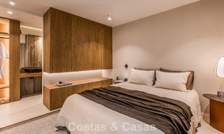 Elegante apartamento modernizado en venta, primera línea de Aloha Golf en Nueva Andalucía, Marbella 798790 