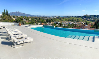 Villa de lujo avanzada con vistas panorámicas al mar en venta en las colinas de Marbella - Benahavís 798929 