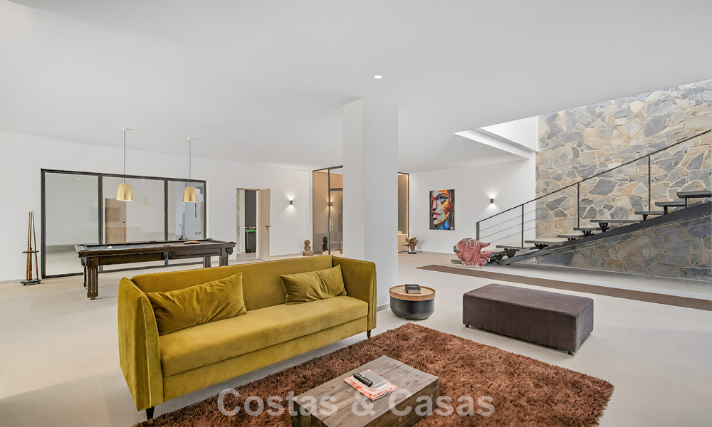 Villa de lujo avanzada con vistas panorámicas al mar en venta en las colinas de Marbella - Benahavís 798942
