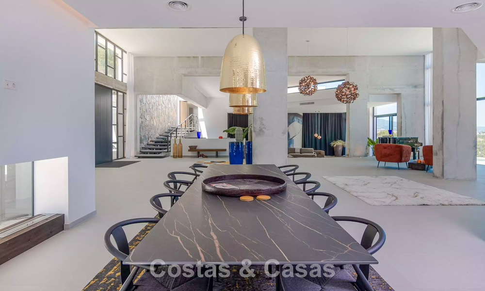 Villa de lujo avanzada con vistas panorámicas al mar en venta en las colinas de Marbella - Benahavís 798946